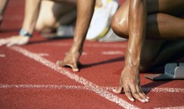 中国竞彩网：浓眉复出全能演绎，28分钟高效数据助湖人险胜勇士