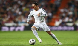 足彩网_泪洒绿茵，河南队咫尺之遥憾失冠军，两功勋老将的感人告别