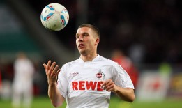 中国竞彩网-范德芬，加速之力无人能及，决胜时刻心系进球