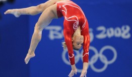 【中国竞彩网】英雄联盟S12全球总决赛，韩国黑马一战封王 创造电竞史上最大冷门