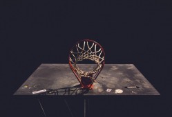 【中国竞彩网】人格魅力感化绿茵场！李霄鹏温情驾驭刺头外援，对方由衷致谢，我对您无比尊敬